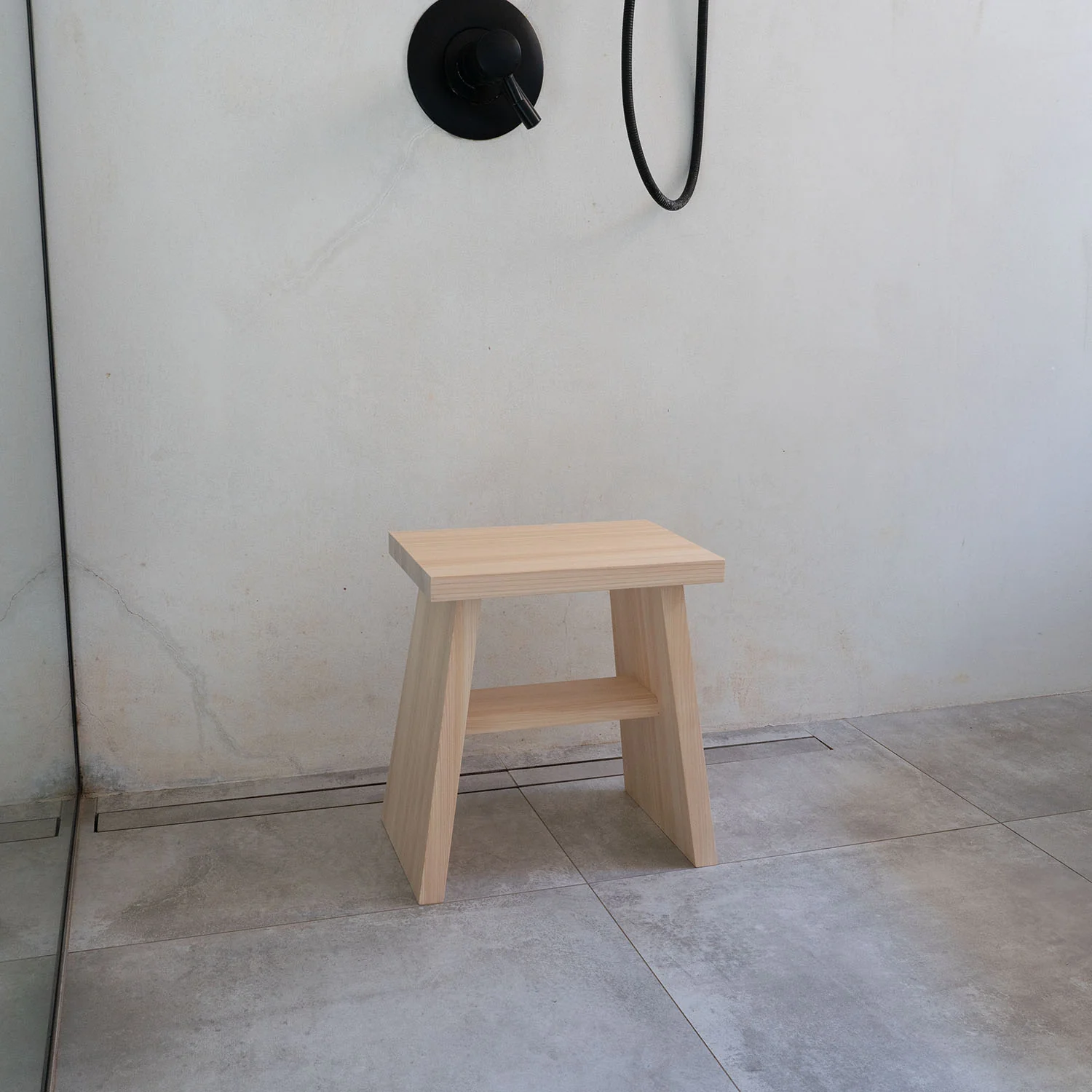 Hinoki Bath Stool - Torii - Image 4